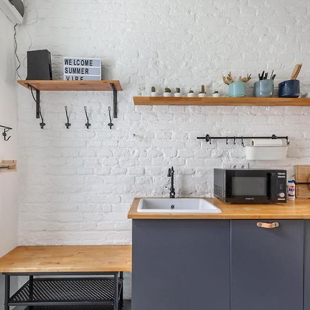 Black And White Apartment Βουδαπέστη Εξωτερικό φωτογραφία