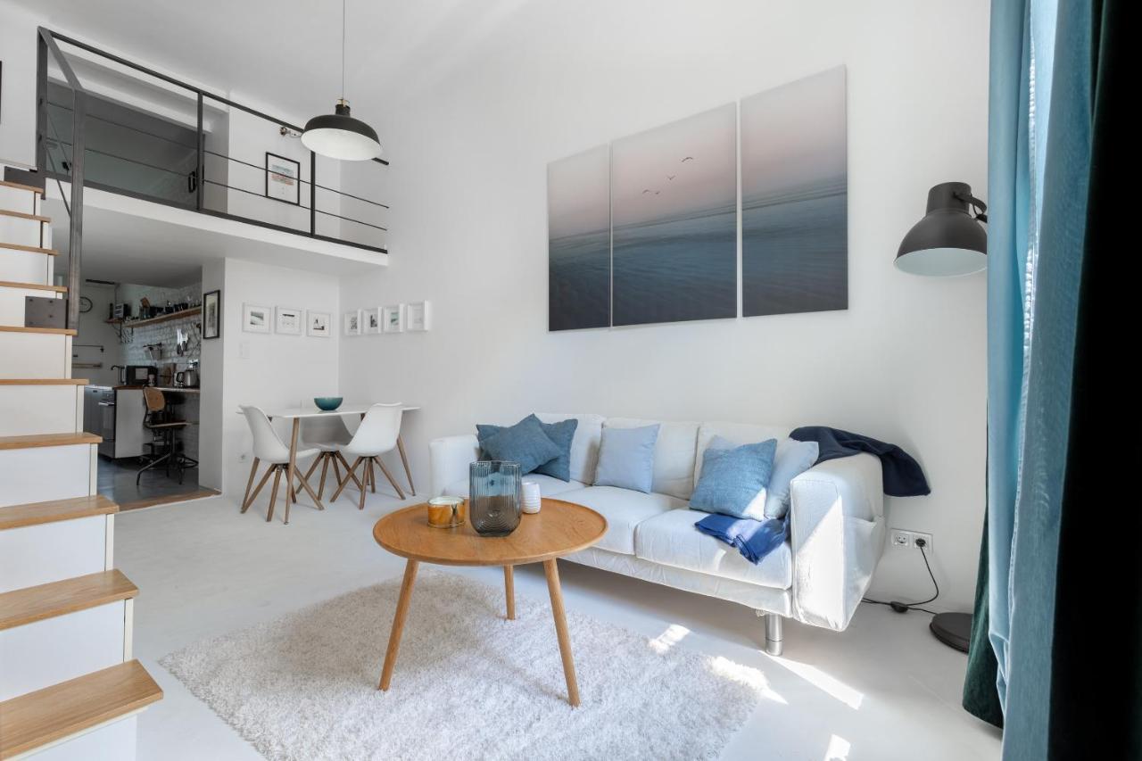 Black And White Apartment Βουδαπέστη Εξωτερικό φωτογραφία