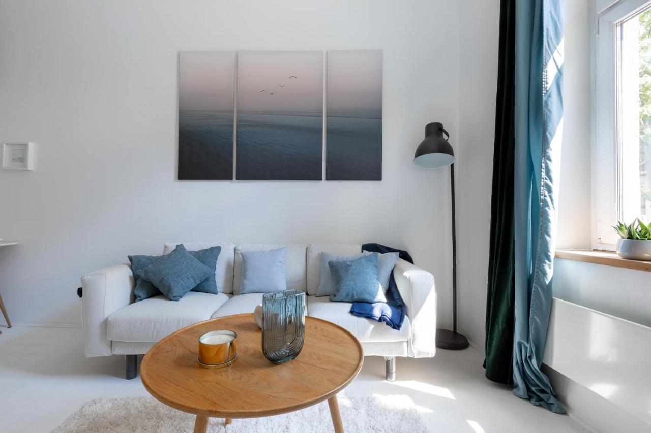 Black And White Apartment Βουδαπέστη Εξωτερικό φωτογραφία