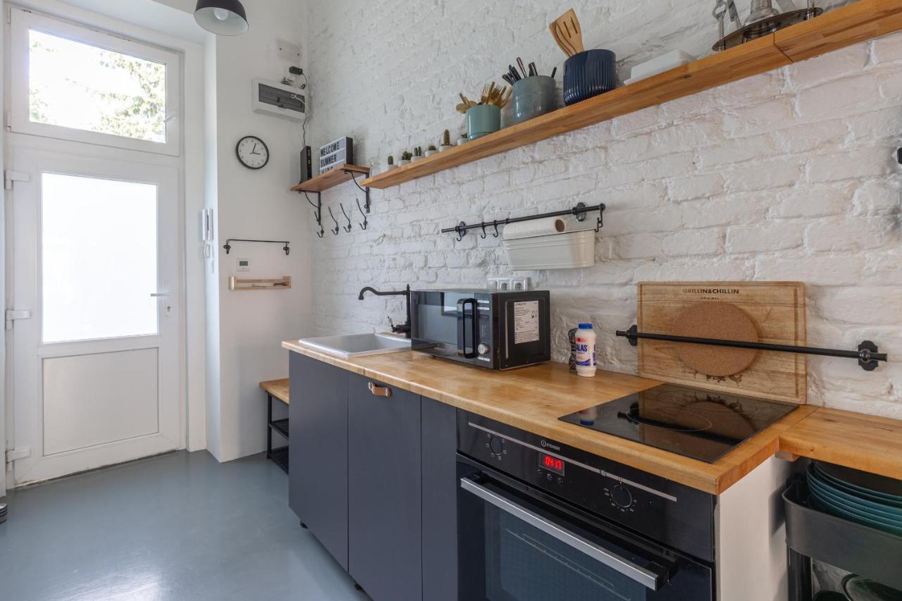Black And White Apartment Βουδαπέστη Εξωτερικό φωτογραφία
